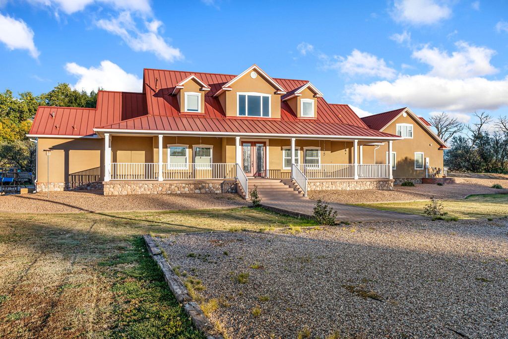 70 Sanchez Road, Belen, NM 87002