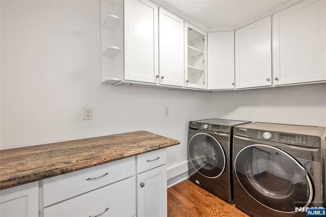 33 Country Club Road, Tenafly, NJ 07670