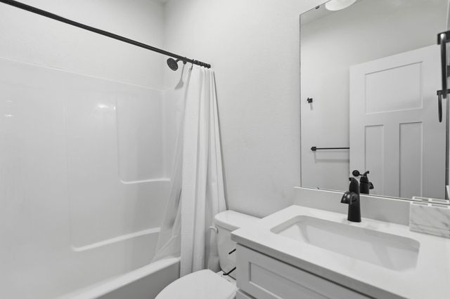 1525 W Fairview Ave, Spokane, WA 99205