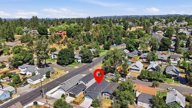 1525 W Fairview Ave, Spokane, WA 99205