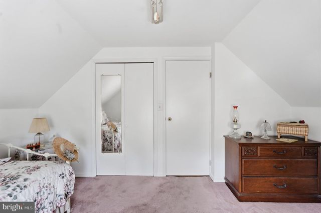 181 LOWER ORCHARD DR, Levittown, PA 19056