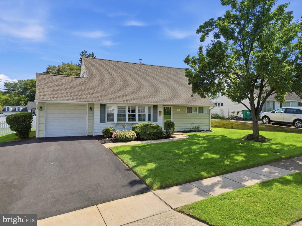 181 LOWER ORCHARD DR, LEVITTOWN, PA 19056 — photo 2