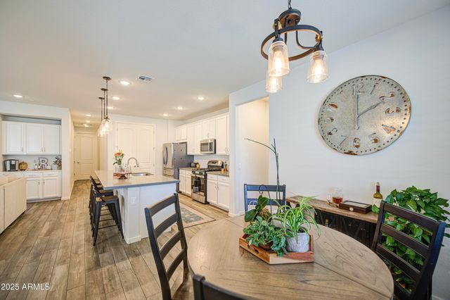 18742 W MONTEBELLO Avenue, Litchfield Park, AZ 85340