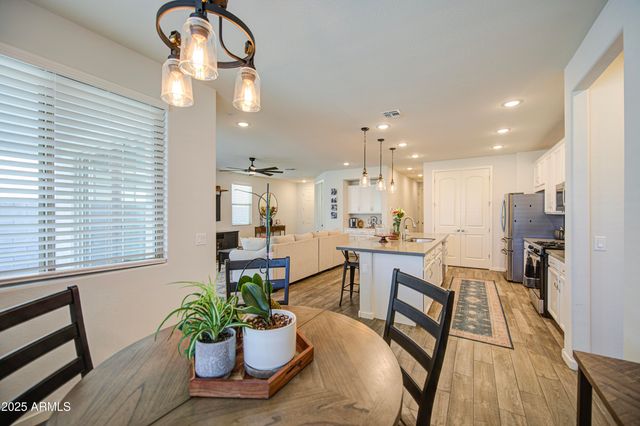 18742 W MONTEBELLO Avenue, Litchfield Park, AZ 85340