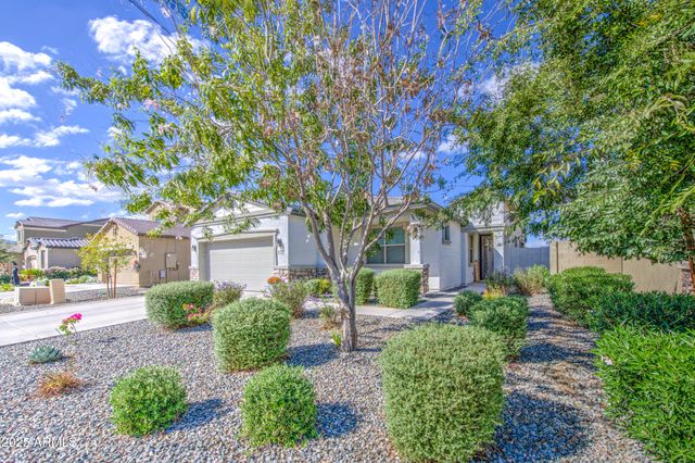 18742 W MONTEBELLO Avenue, Litchfield Park, AZ 85340