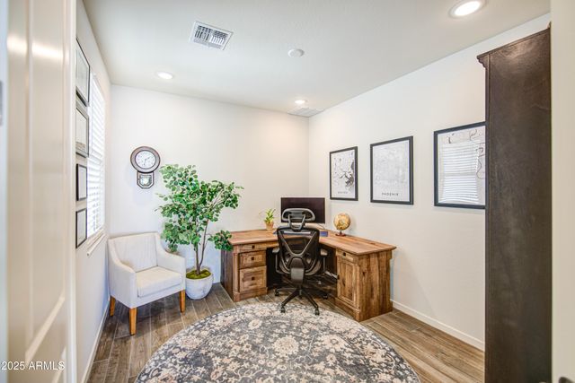 18742 W MONTEBELLO Avenue, Litchfield Park, AZ 85340