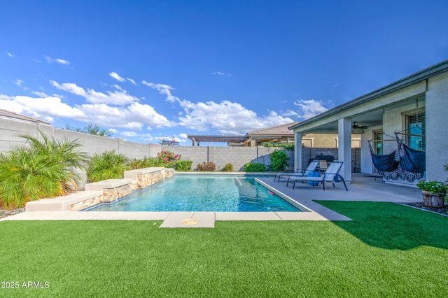 18742 W MONTEBELLO Avenue, Litchfield Park, AZ 85340