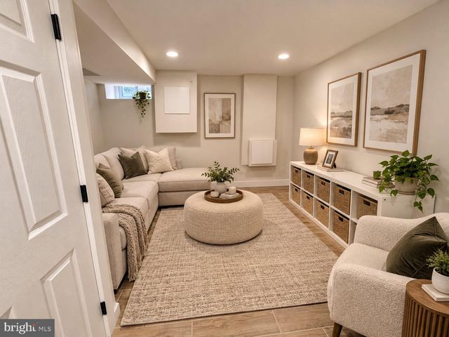 139 MIFFLIN ST, Philadelphia, PA 19148