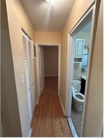 82-34 Langdale Street 142A, Floral Park, NY 11040