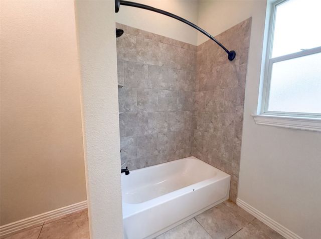 400 Blue Star Court, Burleson, TX 76028
