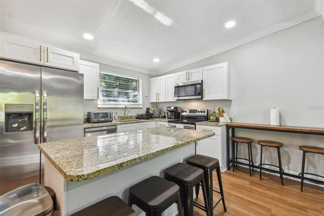 414 JOYCE AVENUE, Temple Terrace, FL 33617