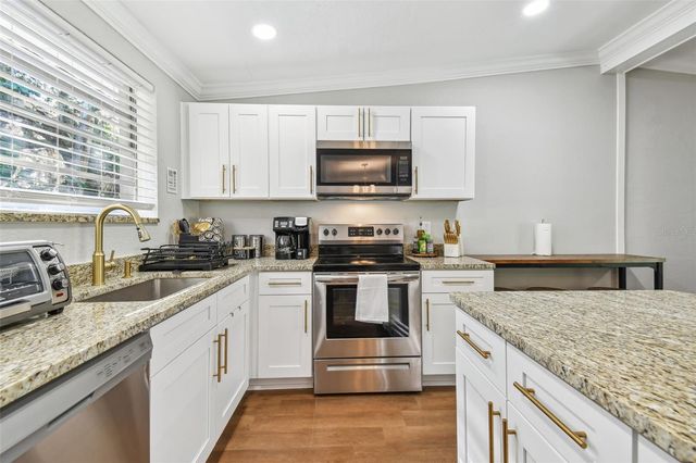 414 JOYCE AVENUE, Temple Terrace, FL 33617