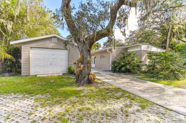 414 JOYCE AVENUE, Temple Terrace, FL 33617