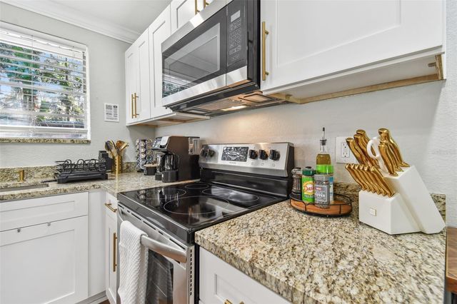 414 JOYCE AVENUE, Temple Terrace, FL 33617