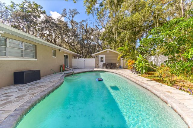 414 JOYCE AVENUE, Temple Terrace, FL 33617