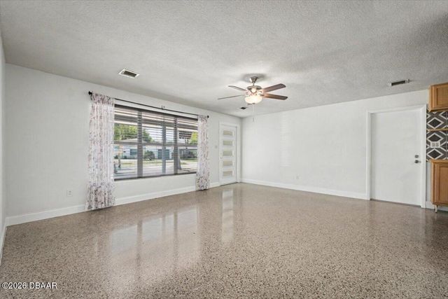 213 Lynnhurst Drive, Ormond Beach, FL 32176