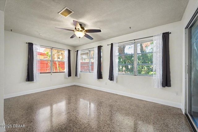 213 Lynnhurst Drive, Ormond Beach, FL 32176