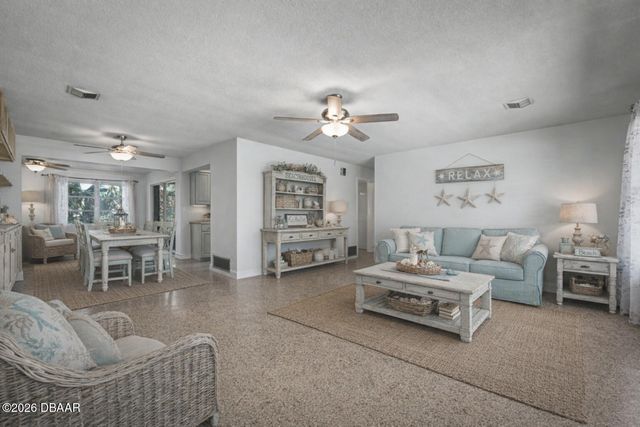 213 Lynnhurst Drive, Ormond Beach, FL 32176