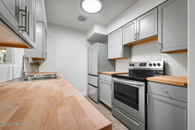 213 Lynnhurst Drive, Ormond Beach, FL 32176