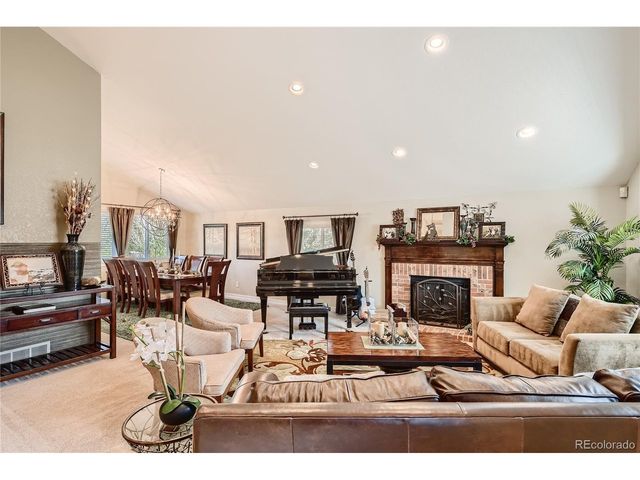 533 Sage Cir, Highlands Ranch, CO 80126