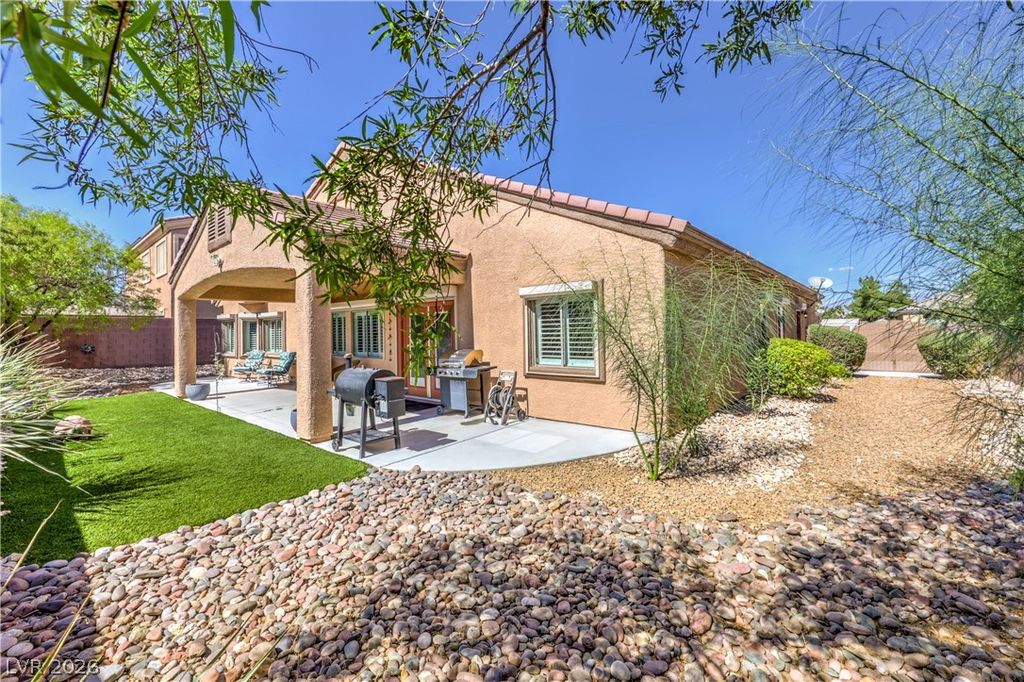 8327 Bowman Woods Circle, Las Vegas, NV 89129 — exterior