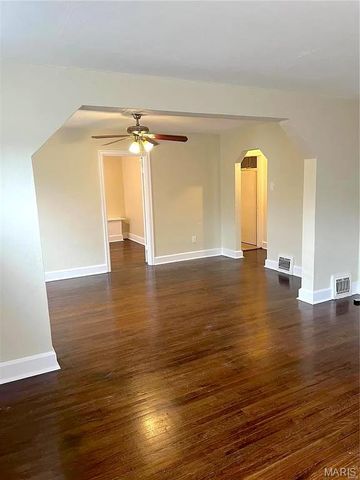 5419 College Avenue, Jennings, MO 63136