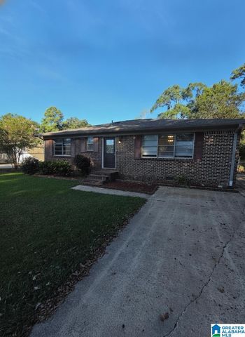 1010 26TH AVENUE N, Hueytown, AL 35023