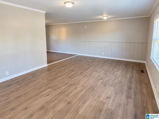1010 26TH AVENUE N, Hueytown, AL 35023