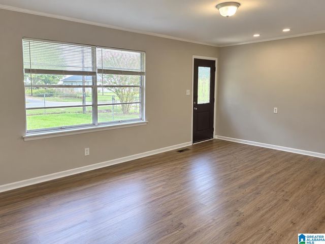 1010 26TH AVENUE N, Hueytown, AL 35023