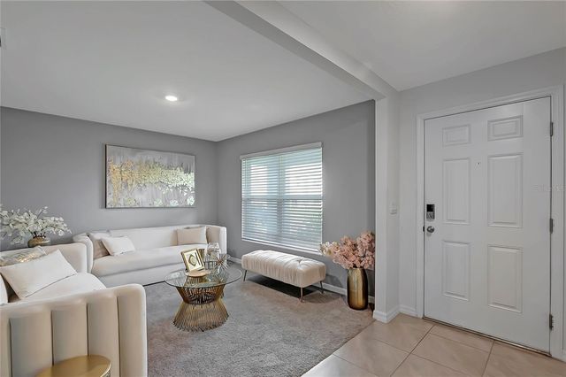 7737 ROSEWOOD GARDEN LOOP, Tampa, FL 33637