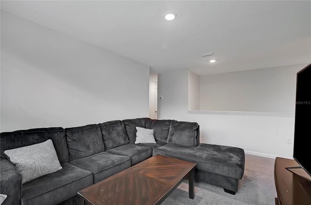 7737 ROSEWOOD GARDEN LOOP, Tampa, FL 33637