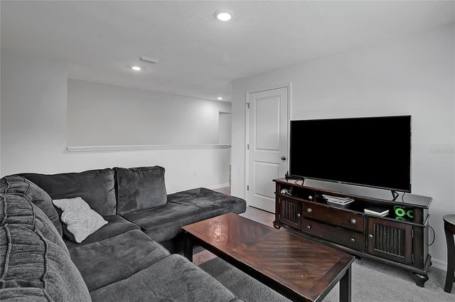 7737 ROSEWOOD GARDEN LOOP, Tampa, FL 33637