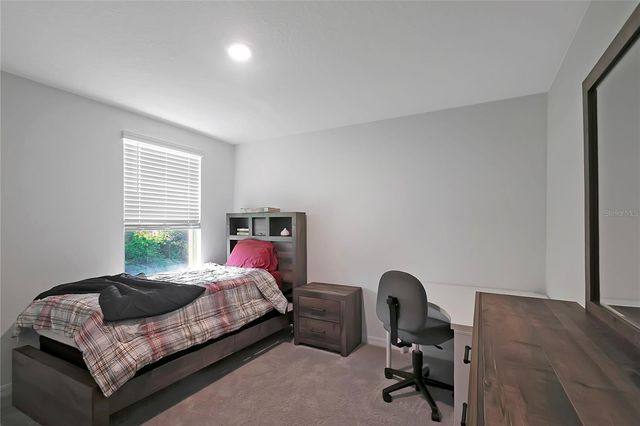 7737 ROSEWOOD GARDEN LOOP, Tampa, FL 33637