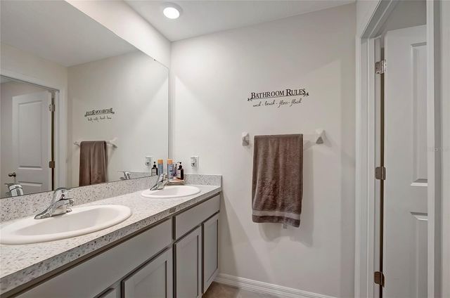 7737 ROSEWOOD GARDEN LOOP, Tampa, FL 33637