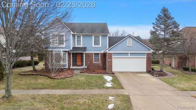 3210 Davenport Lane, Rochester Hills, MI 48309