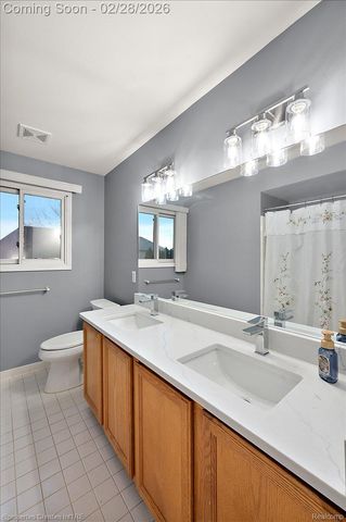 3210 Davenport Lane, Rochester Hills, MI 48309