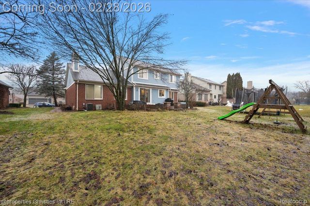 3210 Davenport Lane, Rochester Hills, MI 48309