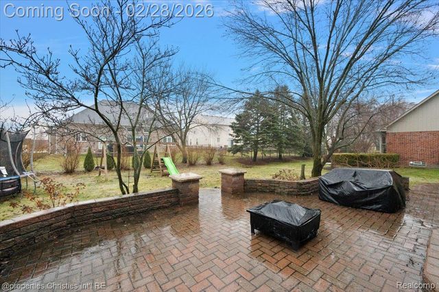 3210 Davenport Lane, Rochester Hills, MI 48309
