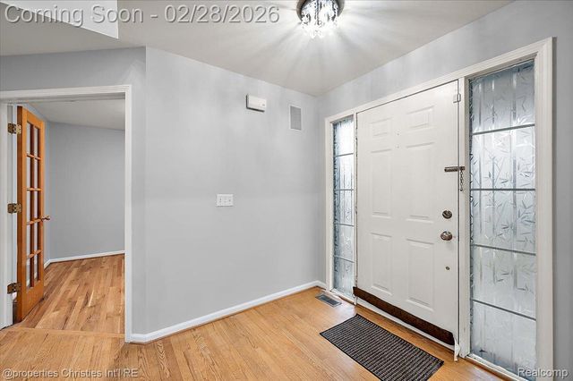 3210 Davenport Lane, Rochester Hills, MI 48309