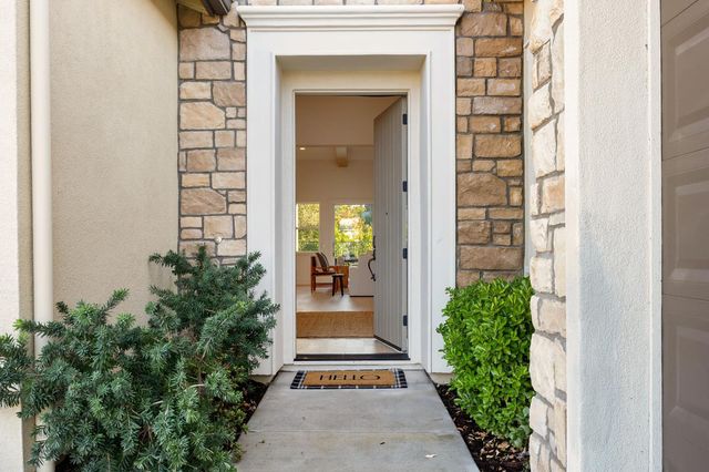 913 Rustic Elm Ct, Rocklin, CA 95765