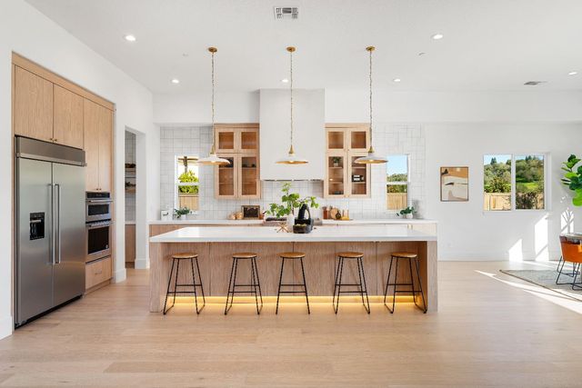 913 Rustic Elm Ct, Rocklin, CA 95765