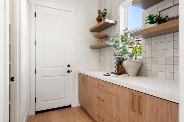 913 Rustic Elm Ct, Rocklin, CA 95765