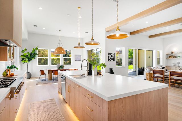 913 Rustic Elm Ct, Rocklin, CA 95765