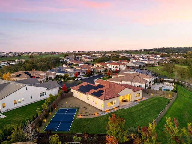 913 Rustic Elm Ct, Rocklin, CA 95765