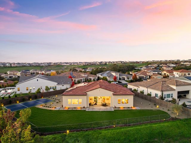 913 Rustic Elm Ct, Rocklin, CA 95765