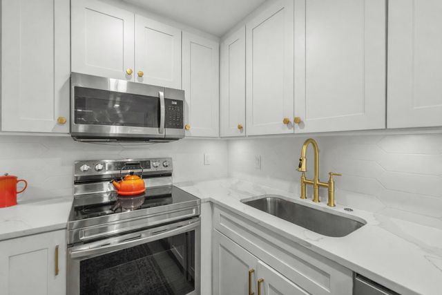 4505 S Ocean Boulevard 203, Highland Beach, FL 33487