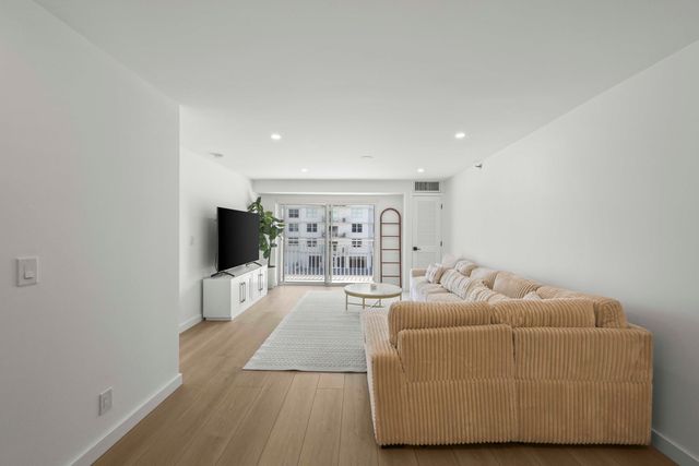 4505 S Ocean Boulevard 203, Highland Beach, FL 33487