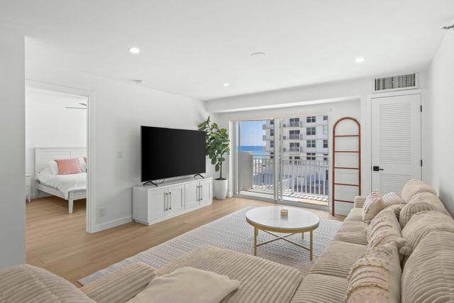 4505 S Ocean Boulevard 203, Highland Beach, FL 33487