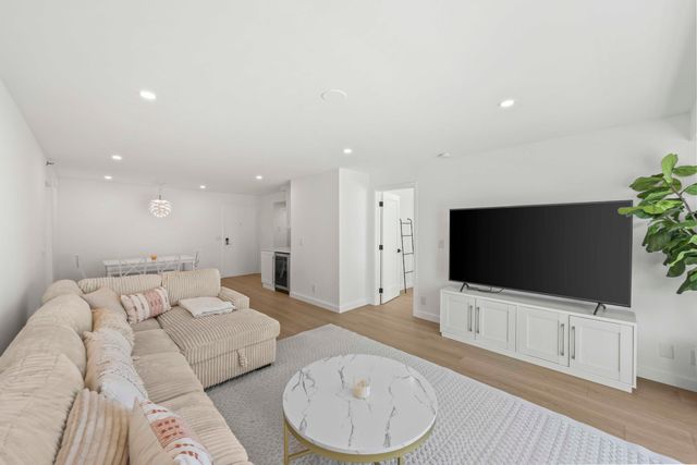 4505 S Ocean Boulevard 203, Highland Beach, FL 33487