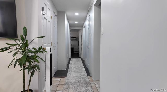 175 Hamilton Avenue, Island Park, NY 11558